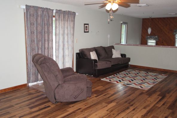 6040 Lerna Rd, Mattoon, IL 61938
